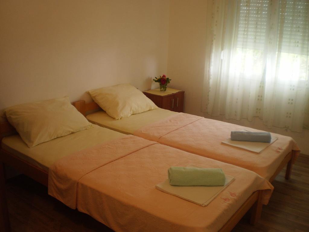 Apartment Vuk I Novak Улцинь Экстерьер фото