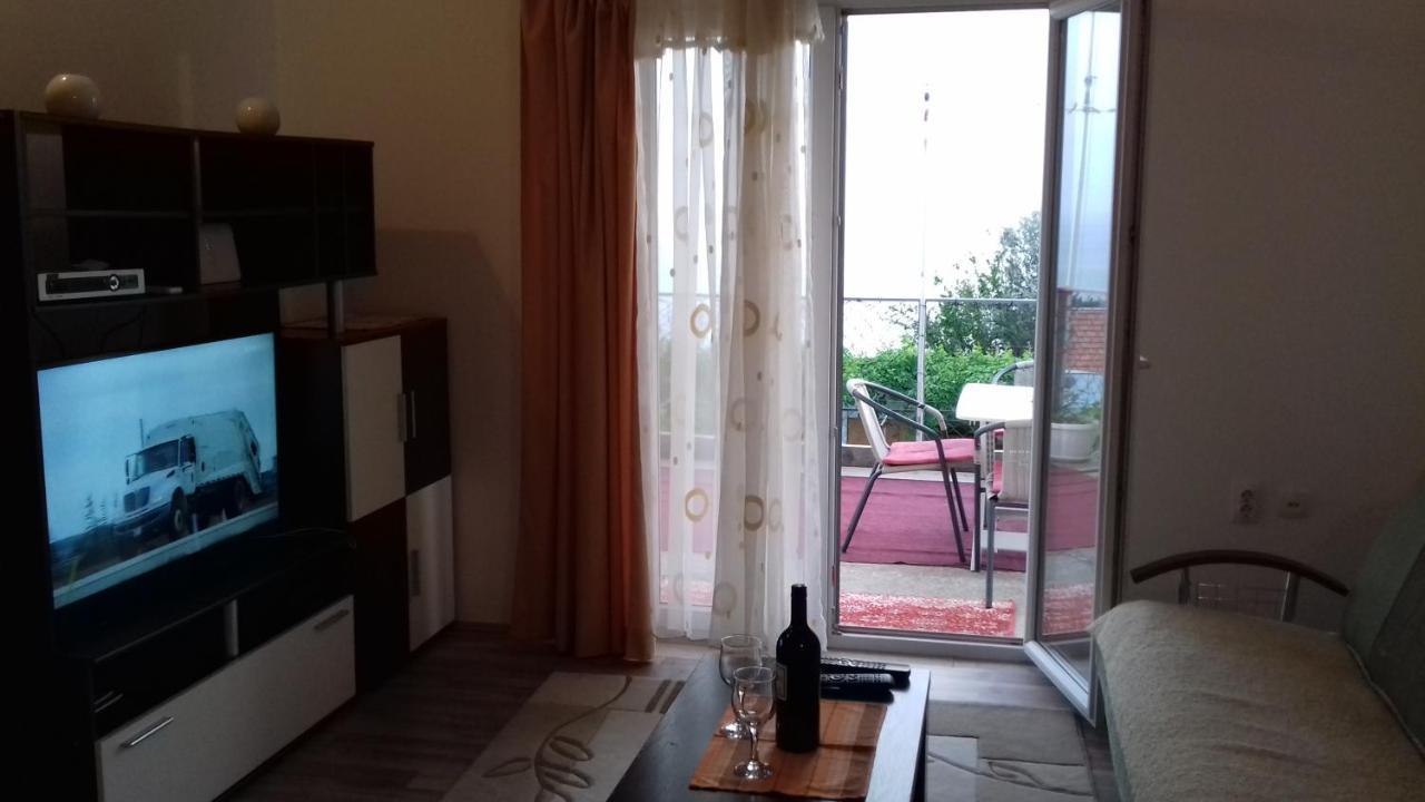 Apartment Vuk I Novak Улцинь Экстерьер фото