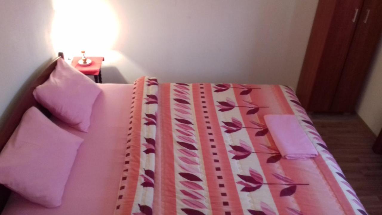 Apartment Vuk I Novak Улцинь Экстерьер фото